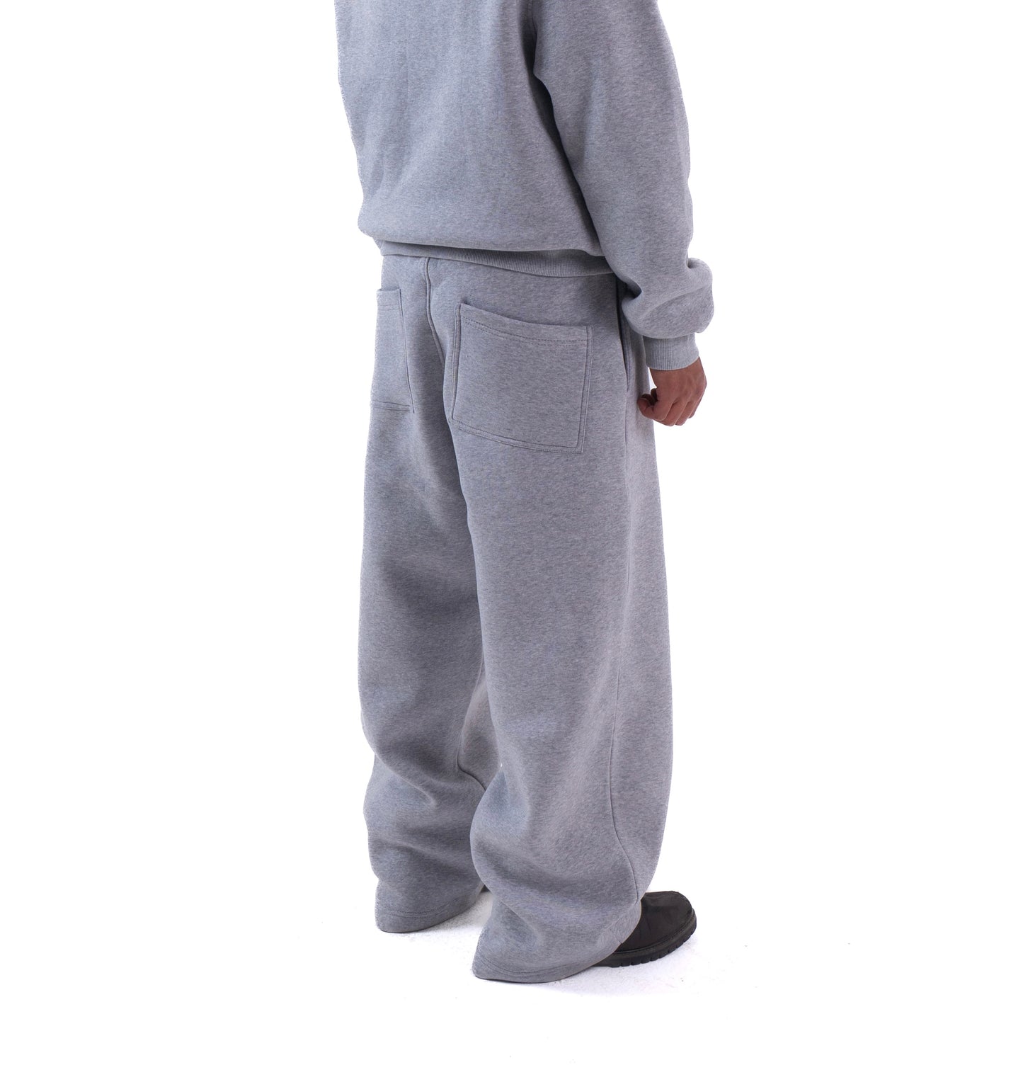 GRAY SWEAT PANTS
