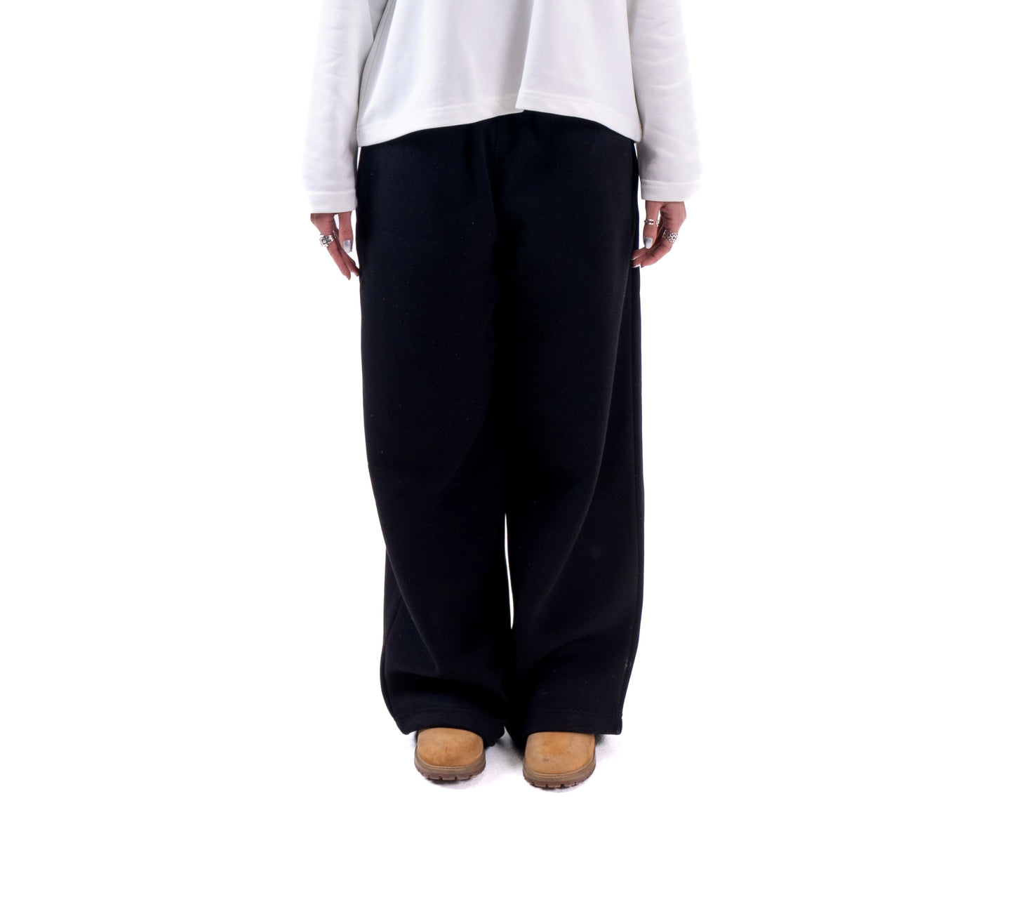 BLACK SWEAT PANTS