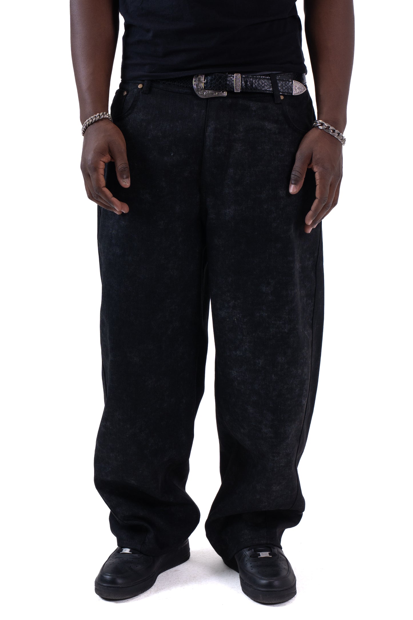 black reform denim